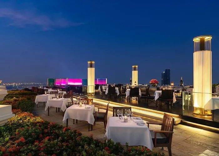 State Tower 2 Bed View Bangrak Near Icon Siam Appartement *